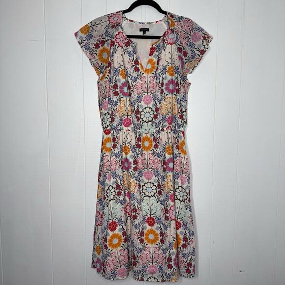Talbots Women’s Smocked Dress Floral Tile Size 12 - Picture 2 of 6